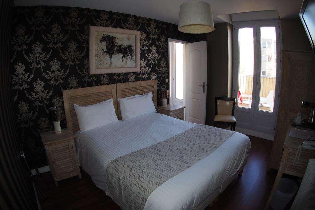Hotel Mona Lisa La Baule-Escoublac Phòng bức ảnh